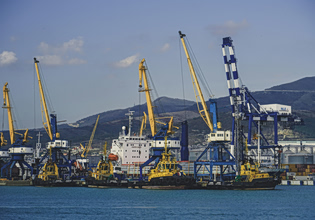 Η ΕΕ θα αποτρέψει τη Μόσχα να ωφεληθεί από τον πόλεμο στο Ιράν – Παγώνει το πλαφόν τιμών στο ρωσικό πετρέλαιο