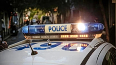 Επεισοδιακή καταδίωξη 49χρονου στου Ρέντη – Τράκαρε με περιπολικό και προσέκρουσε σε κάγκελα πριν συλληφθεί