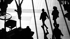 ΕΕ: Λιγότερα παιδιά και έφηβοι παρά την πληθυσμιακή αύξηση – Τι δείχνουν τα στοιχεία για την Ελλάδα