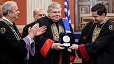 Επίτιμος διδάκτορας του ΕΚΠΑ αναγορεύτηκε ο Ευάγγελος Βενιζέλος