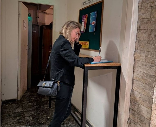 Καρυστιανού: Κατέθεσε μήνυση για συκοφαντική δυσφήμιση κατά του Νίκου Καραχάλιου