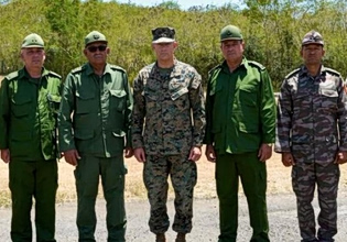 Κορυφαίοι στρατιωτικοί αξιωματούχοι από ΗΠΑ και Κούβα συναντήθηκαν στο Γκουαντανάμο