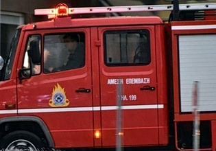 Κηφισιά: Γυναίκα εγκλωβίστηκε σε ασανσέρ και ανασύρθηκε από την Πυροσβεστική χωρίς τις αισθήσεις της