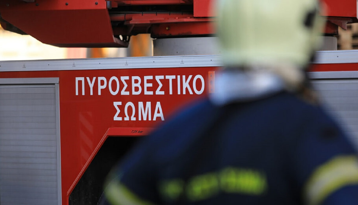 Πάτρα: Πυρκαγιά σε εργοστάσιο στη βιομηχανική περιοχή