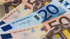 Ξεκινούν σήμερα οι πληρωμές από e-ΕΦΚΑ και ΔΥΠΑ – Ποιοι πάνε ταμείο