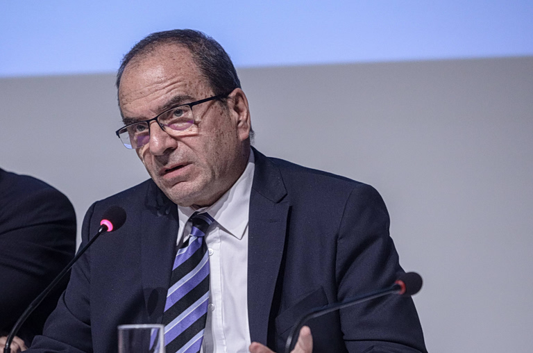 Χρήστος Ράμμος: Ηχηρή παρέμβαση για το Κράτος Δικαίου - Η «κορυφή του παγόβουνου»