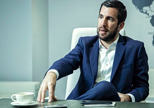 Ενρίκε Ρικέλμε Βίβες: Ο 37χρονος επιχειρηματίας που «απειλεί» τον Φλορεντίνο Πέρεθ (pics+vids)