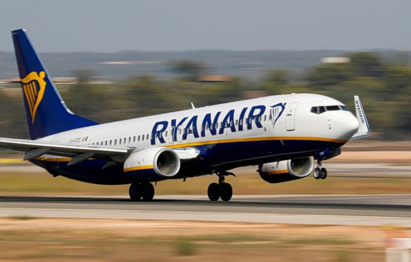 Σύγκρουση Ryanair – Fraport για τις χρεώσεις στα ελληνικά αεροδρόμια – Σφοδρές αντιδράσεις