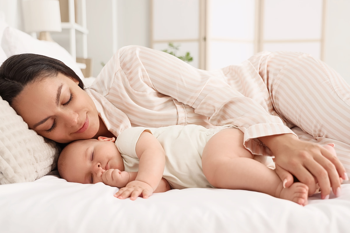 Mommy’s nights: Tips και οι «σύμμαχοι» που κάνουν τη νύχτα πιο εύκολη για το μωρό σου και για εσένα