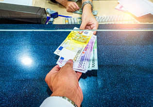 ΠΑΣΟΚ: Επί 24 ώρες προσπάθησαν να εξαπατήσουν τους δανειολήπτες – Αποκαλύφθηκε η απάτη Μητσοτάκη