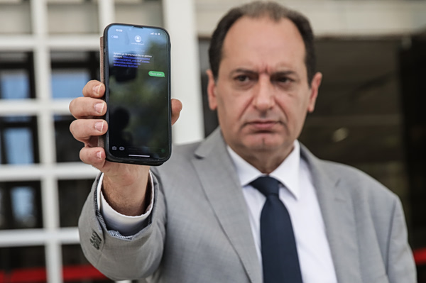 Χρ. Σπίρτζης: Στον Άρειο Πάγο για Predator και κατασκοπεία – Ζητά εξαίρεση Τζαβέλλα και ανάσυρση της υπόθεσης από το αρχείο