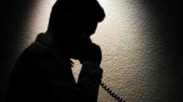 «Tο μπολάκι με τα κοσμήματα που το έχετε;» – Οι διάλογοι από τη δράση της σπείρας που εξαπατούσε πολίτες παριστάνοντας υπαλλήλους του ΔΕΔΔΗΕ