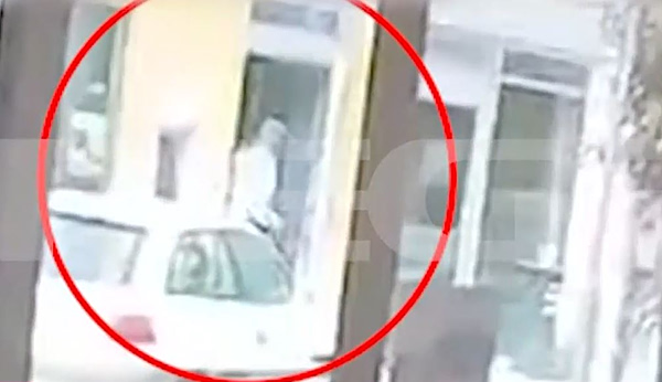 Βίντεο ντοκουμέντο από την ένοπλη ληστεία σε τράπεζα στην Κάτω Τιθορέα