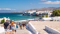 Οι ανατροπές που φέρνει το χωροταξικό στον τουρισμό σε Airbnb και ξενοδοχεία – Οι αντιδράσεις