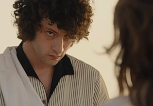 Κυκλοφόρησε το πρώτο trailer της ταινίας για τη ζωή του Άντονι Μπουρντέν