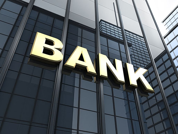 Greek Banks Reshape Insurance Sector With New Deals