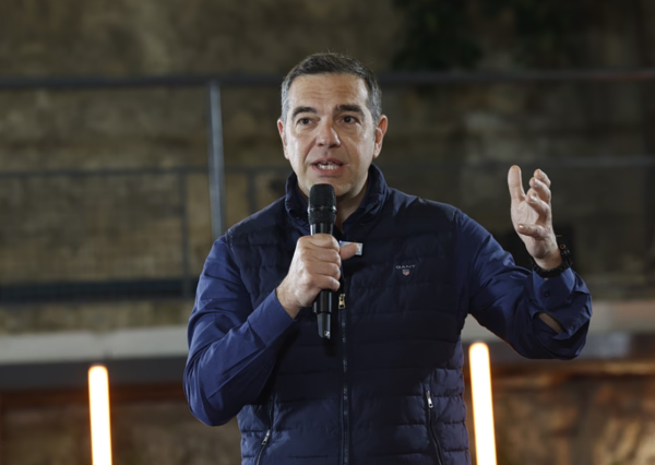 Έτοιμο το κόμμα Τσίπρα – Μπήκαν οι πρώτες υπογραφές στην ιδρυτική διακήρυξη