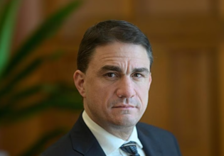 Τσουκαλάς για υποκλοπές: Θεσμική εκτροπή αν επικαλεστεί η κυβέρνηση το άρθρο 144 για να μην συσταθεί εξεταστική