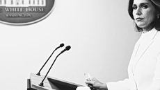 Παραίτηση Γκάμπαρντ: Γιατί ο οποιοσδήποτε διάδοχός της θα δυσκολευτεί να κρατήσει τη θέση της