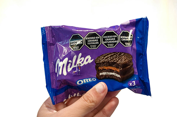 Γιατί βρέθηκε στο δικαστήριο η σοκολάτα Milka