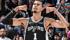 NBA: Έγραψε Ιστορία ο Γουεμπανιάμα και οι Σπερς έκαναν το 3-2