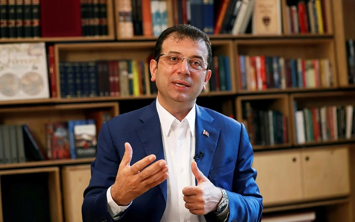 Ξεκίνησε η δίκη του Ιμάμογλου για πολιτική κατασκοπεία – «Σκουπίδια το κατηγορητήριο»