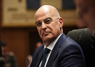 Δένδιας: Σε μια περίοδο πολλαπλών προκλήσεων, η ΕΕ οφείλει να είναι «ασπίδα» απέναντι σε κάθε απειλή κατά των μελών της