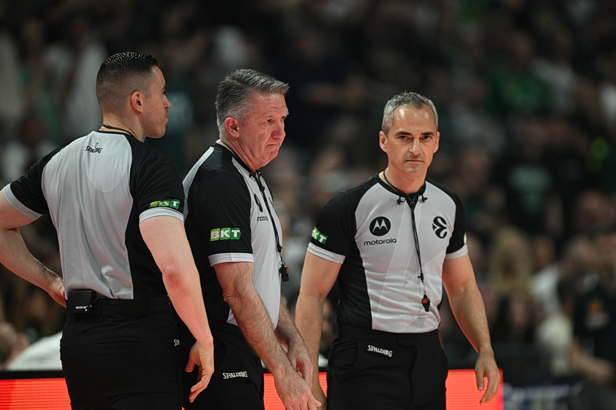 Euroleague: Πόση είναι η αμοιβή που θα πάρουν οι διαιτητές του τελικού Ολυμπιακός-Ρεάλ