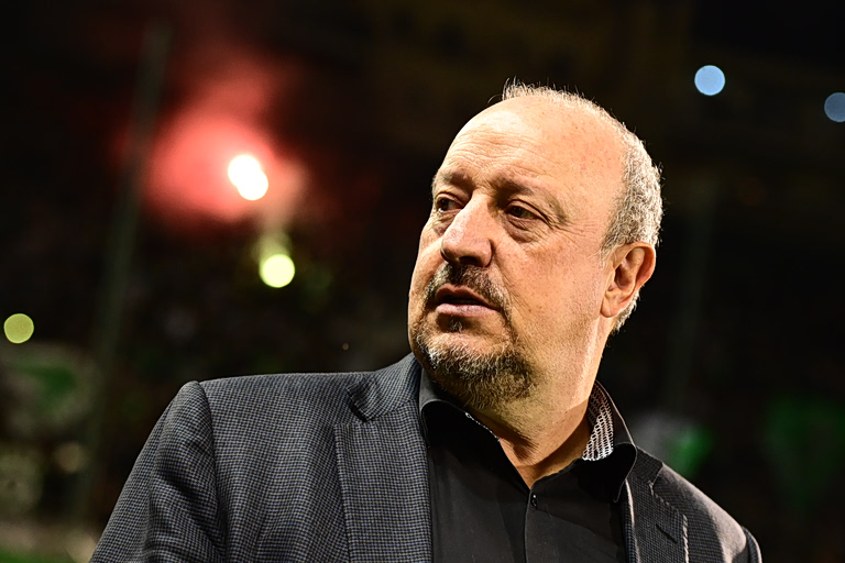 Μπενίτεθ για το ματς με τον ΠΑΟΚ: «Είναι περίπλοκο να διατηρήσεις τους πάντες ενεργοποιημένους»