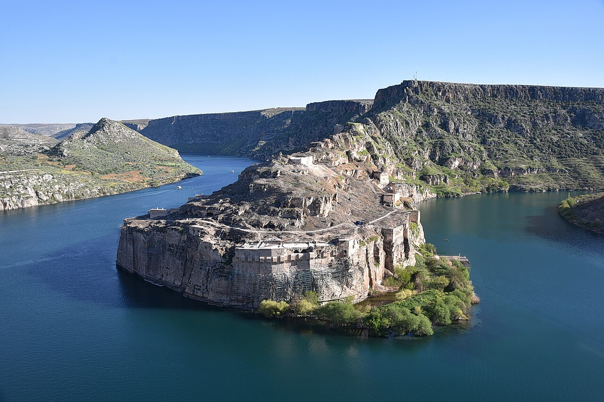 O Ευφράτης στο Ρουμκαλέ της Τουρκίας (Carole Raddato / CC BY-SA 2.0)