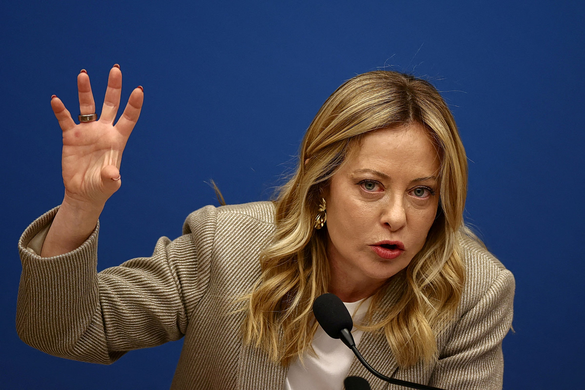 Μελόνι στον Τραμπ: Εγώ και η Ιταλία δεν ικετεύουμε ποτέ – Ακύρωσε επίσκεψη στις ΗΠΑ ο Ιταλός ΥΠΕΞ