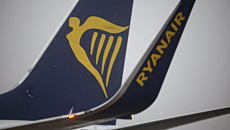 Συνεχίζεται η σύγκρουση Ryanair και Fraport – «Σχεδιάζει να αυξήσει 390% τα τέλη στο αεροδρόμιο Καλαμάτας»