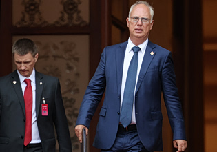 Ρωσία και ΗΠΑ «θα υπογράψουν συμφωνία για τη διάνοιξη σήραγγας που θα διασχίζει τον Βερίγγειο Πορθμό»