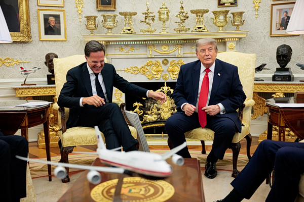 ΝΑΤΟ: Προσπαθώντας να κατευνάσει τον Τραμπ ο Ρούτε «καίει» την Ευρώπη – Τελικά τι ρόλο έπαιξε η ΕΕ στον πόλεμο στο Ιράν;