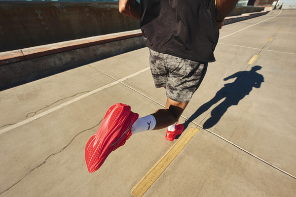 PUMA Deviate NITRO 4: Οι τεχνολογίες ενός running shoe που ενισχύει την απόδοση και την άνεση σε κάθε διαδρομή