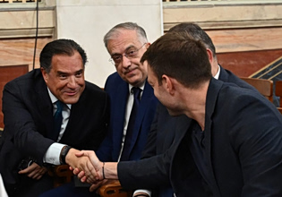 Ο Τσίπρας τους ξεμπροστιάζει για το πόσα λεφτά χάνονται σε ημετέρους και στη λαμογιά, ο Κασσελάκης έκανε τετ α κε και βγήκε δεξιά