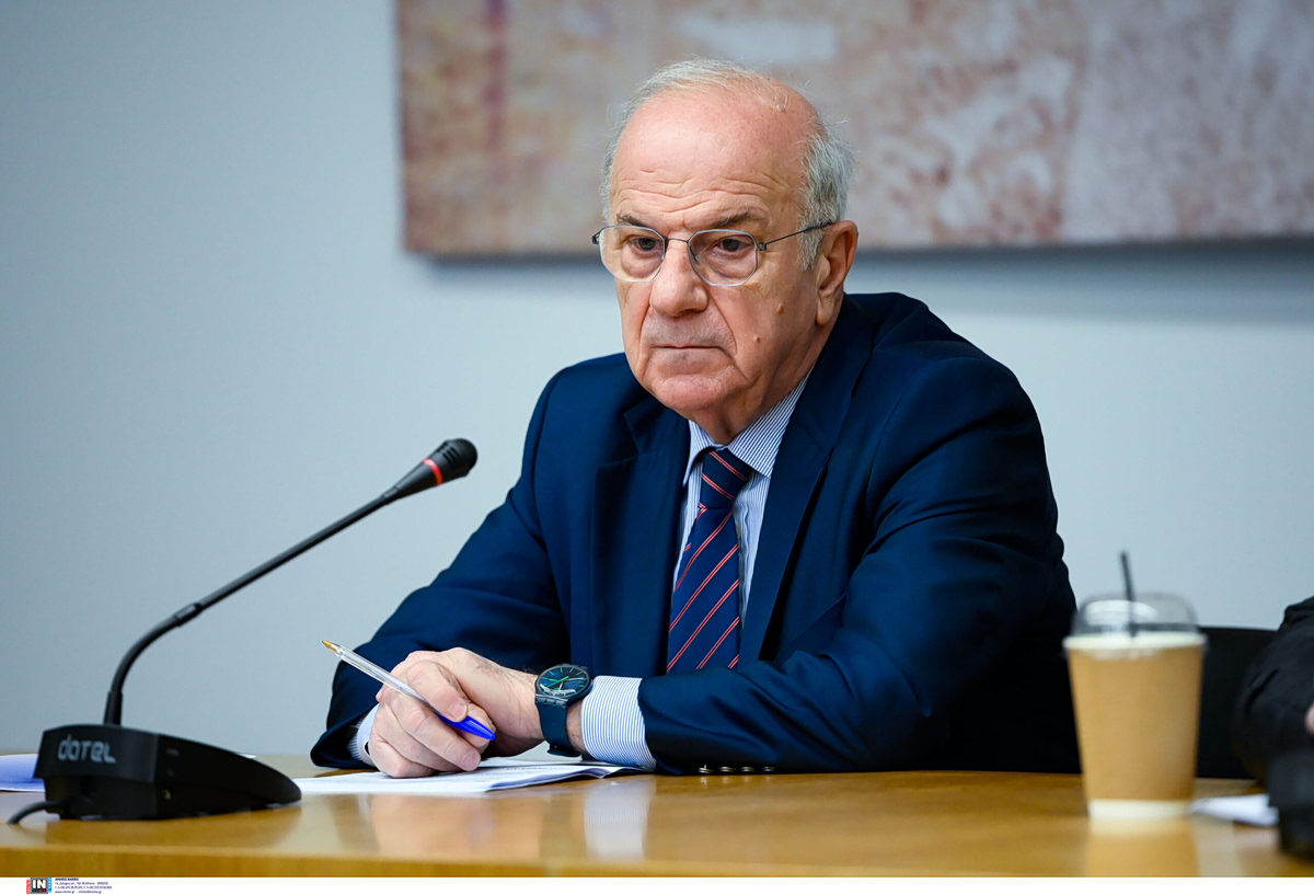 Νάσος Αθανασίου: Η ΕΣΗΕΑ αποχαιρετά έναν εκλεκτό συνάδελφο – «Άνθρωπος ευαίσθητος, βαθιά καλλιεργημένος και προσηνής»