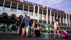 Τουρισμός: Ρεκόρ αεροπορικών αφίξεων για την Κρήτη στην έναρξη της σεζόν