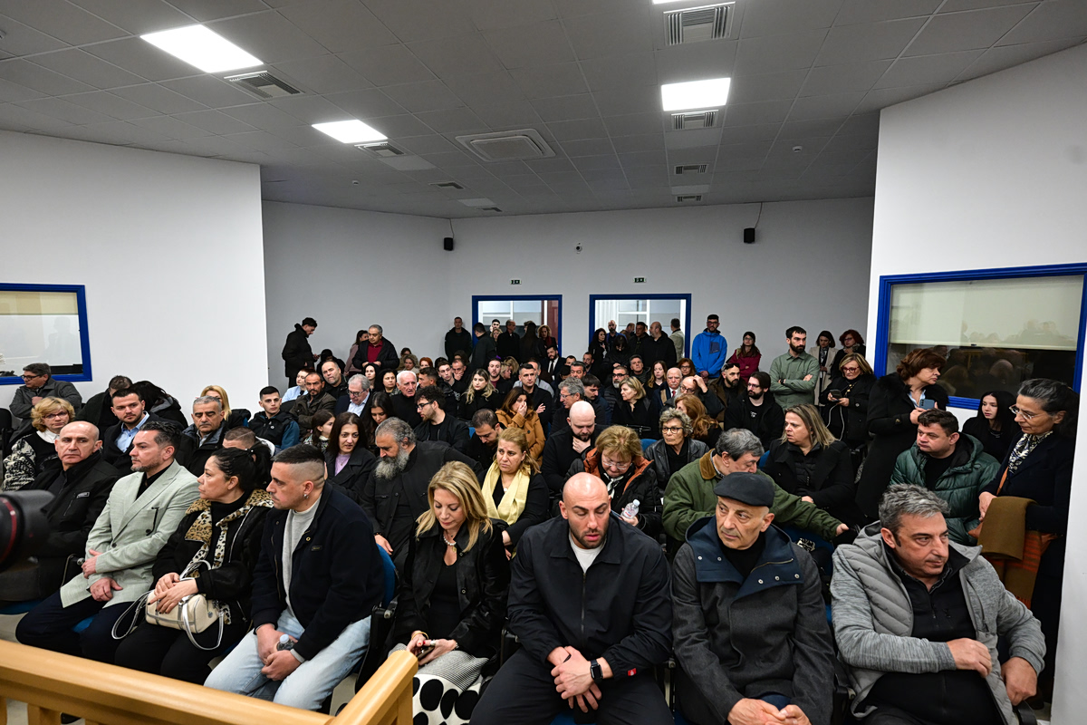 Τέμπη: Συνεχίζεται η δίκη – Ξεκαθαρίζει η κατάσταση με την υποστήριξη κατηγορίας