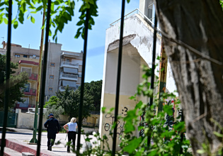 Καλύτερα η 13χρονη που έπεσε από μπαλκόνι σχολείου – Θα λάβει εξιτήριο τις επόμενες ημέρες