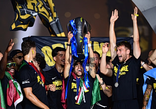 Ο Ορμπελίν Πινέδα της ΑΕΚ MVP της Stoiximan Super League για τη σεζόν 2025-26