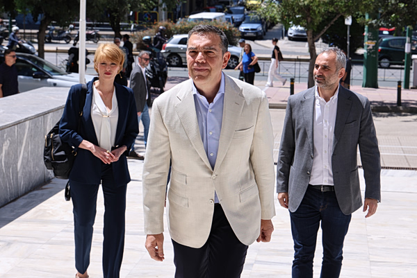 ΕΛΑΣ: Σε εκλογική διάταξη και ετοιμότητα για κάλπες τον Σεπτέμβρη – Συγκροτούνται κομματικά όργανα – Φρένο στους βιαστικούς