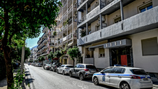 Καλαμάτα: Με 45 μαχαιριές σκότωσε ο γυναικοκτόνος την 39χρονη – Συνέχιζε να την μαχαιρώνει ενώ ήταν πεσμένη στο πάτωμα