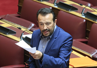 Θέμα παραμονής του Φάμελλου στην ηγεσία του ΣΥΡΙΖΑ θέτει ο Νίκος Παππάς, εάν εισηγηθεί την στήριξη της ΕΛΑΣ