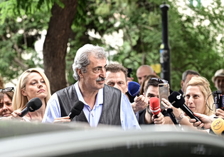 Πολάκης: Τα ιστορικά κόμματα δεν καταργούνται με ατομικές αποφάσεις