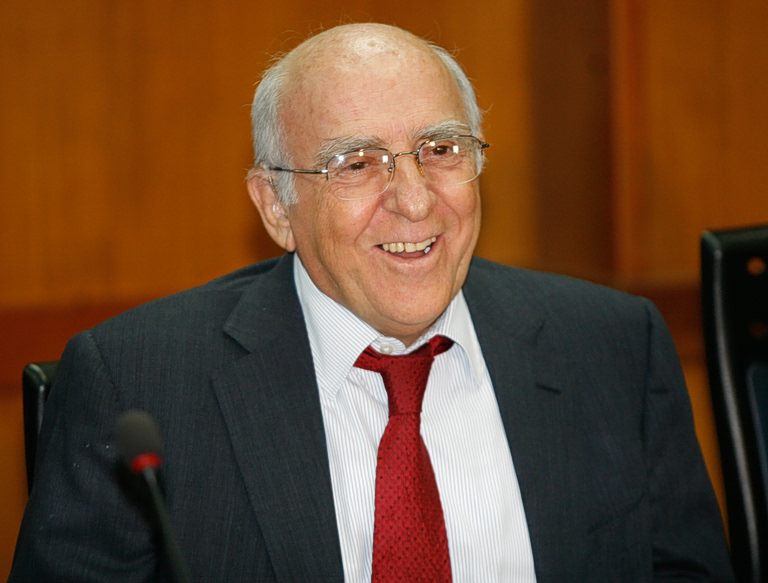 Το αντίο του πολιτικού κόσμου στον Γιώργο Σουφλιά – Μηνύματα από Τασούλα, Μητσοτάκη, Καραμανλή