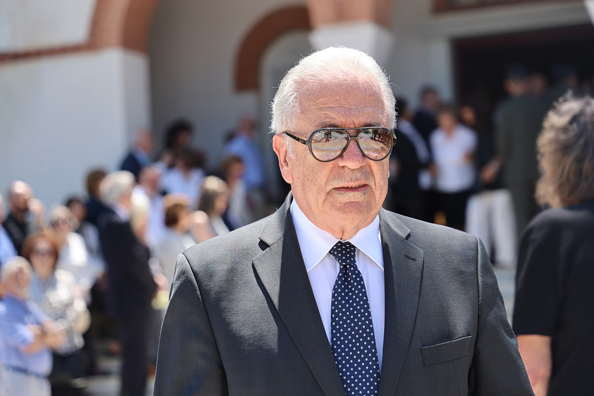 Αβραμόπουλος: Στη Βουλή η δικογραφία για το Qatargate