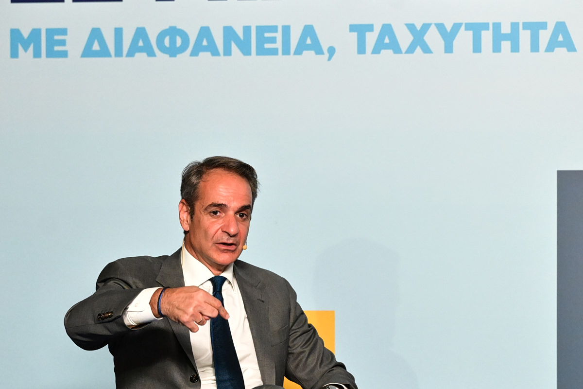 «Οπεκεπέδες» παντού: Ο Μητσοτάκης στο σκάνδαλο με το Κτηματολόγιο είδε πάλι παθογένειες διαφθοράς και αδιαφάνειας