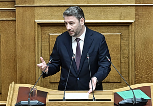 Ανδρουλάκης: Το στοίχημα για την κυβέρνηση Μητσοτάκη δεν είναι να αντιμετωπίσει τη διαφθορά, αλλά να την ελέγχει – Θέλετε Αυτοδιοίκηση ελεγχόμενη