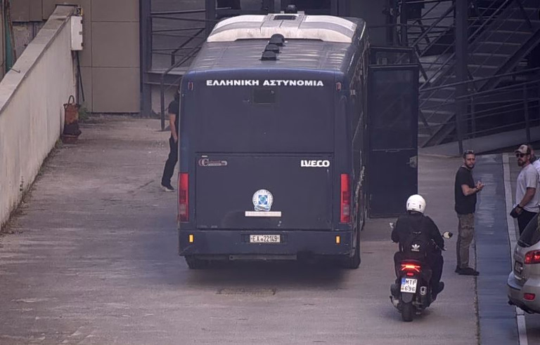 ΟΠΕΚΕΠΕ: Απολογούνται οι 17 συλληφθέντες από τη Βόρεια Ελλάδα